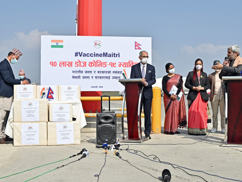 काठमाडौं आइपुग्यो कोरोनाविरुद्धको १० लाख डोज खोप [फोटो फिचर]